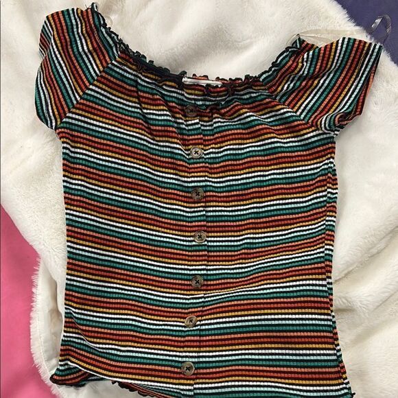 Striped Off-Shoulder Button-Up Top - Picture 7 of 10